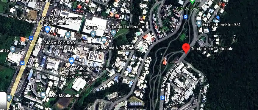 Fourriere à 41 Rue Pablo Neruda, La Possession 97419, La Réunion